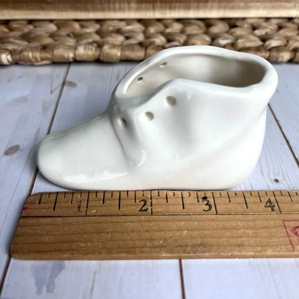 Pair of Vintage Ceramic Baby Shoes Bootie Planter Nursery Decor Creamy White
